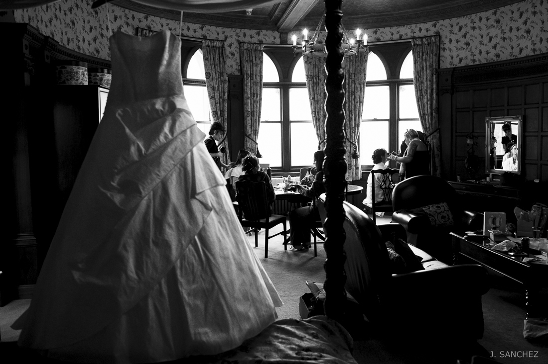 Yorkshire and Leeds wedding photographer
