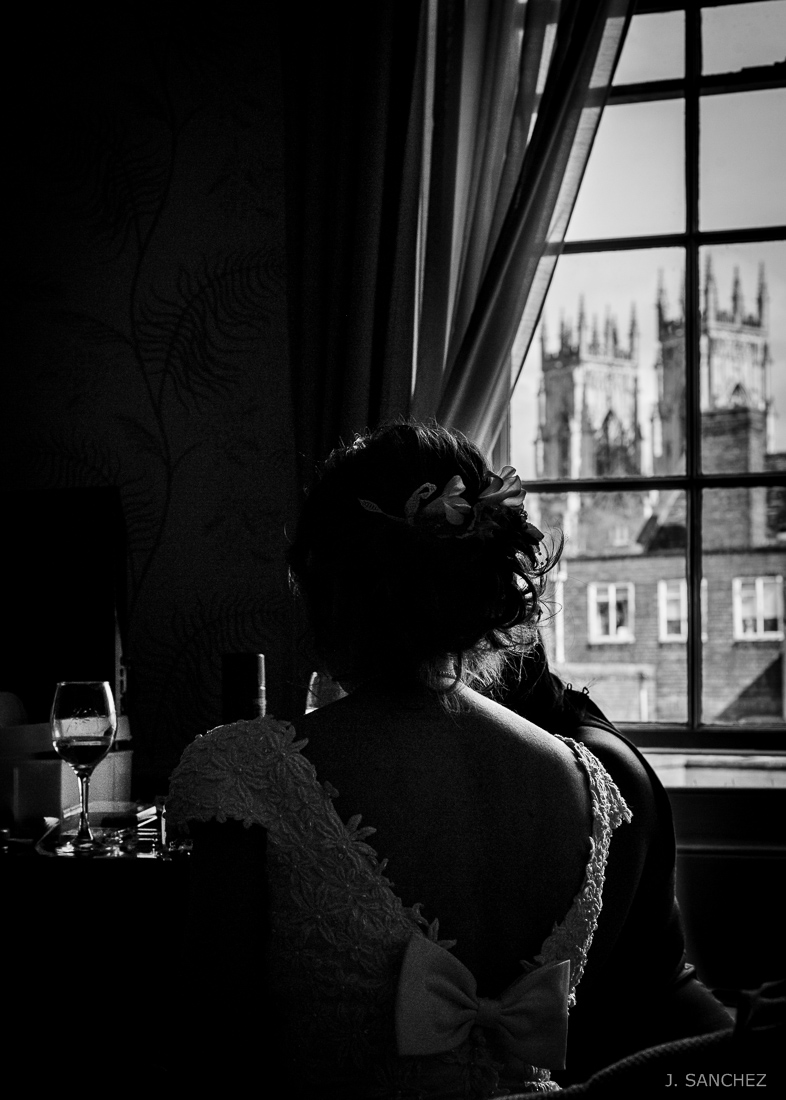 Bride and a view of York Minster 