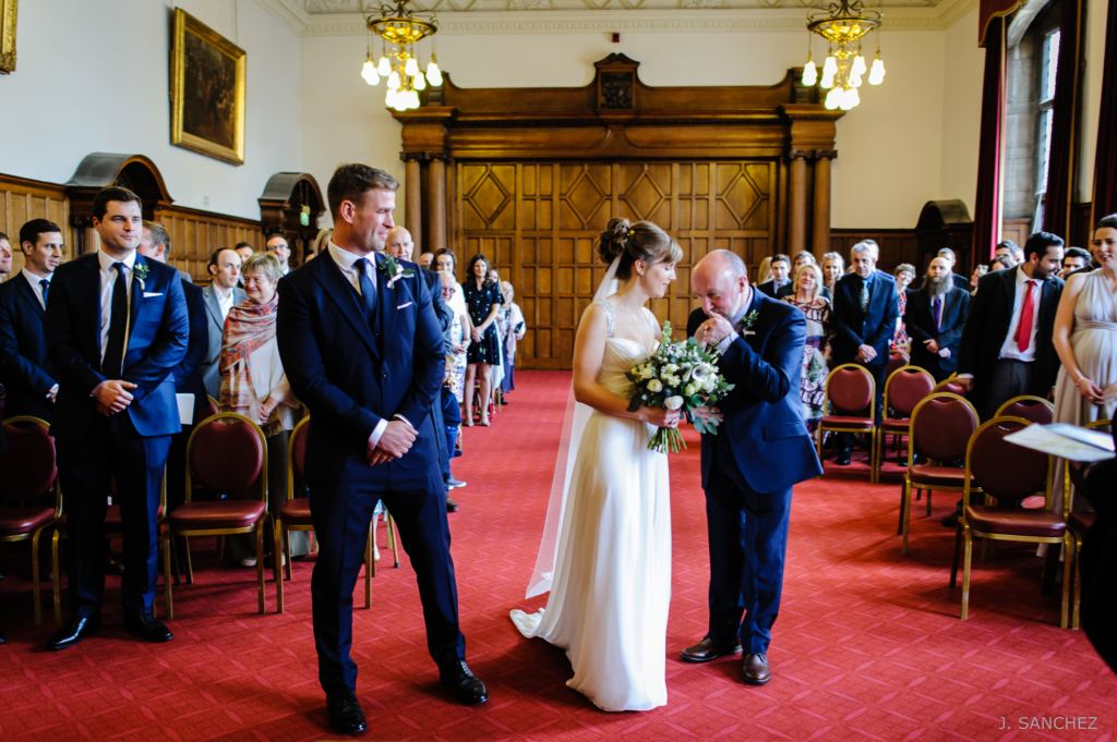 Sheffield Town Hall Wedding at the mirror room